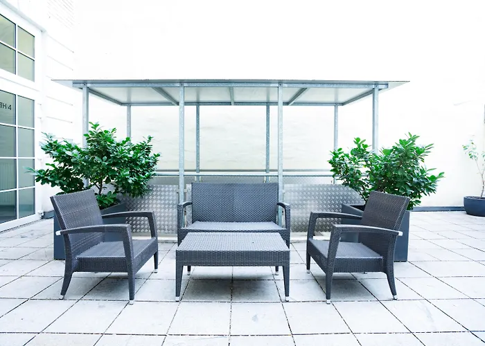 Garner - Checkpoint Charlie By Ihg 4* Berlín