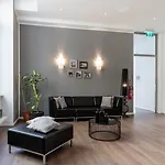 Garner - Checkpoint Charlie By Ihg 酒店 4*