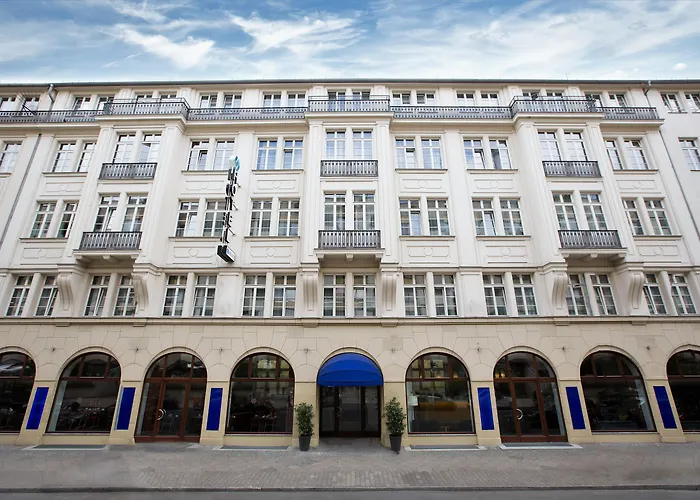 Garner - Checkpoint Charlie By Ihg 4*