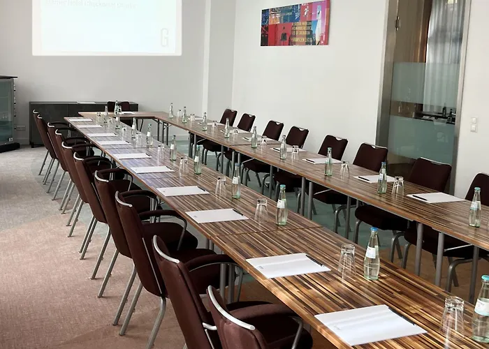 Garner - Checkpoint Charlie By Ihg Hotel