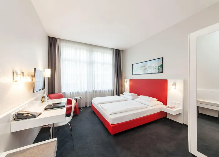 Garner - Checkpoint Charlie By Ihg 4*