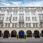 Garner - Checkpoint Charlie By Ihg 4*