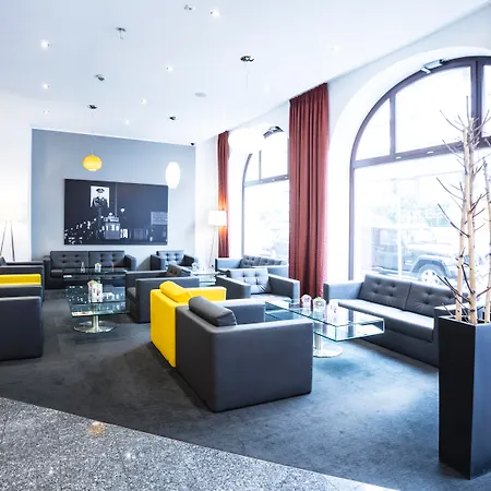ホテル Garner - Checkpoint Charlie By Ihg 4*