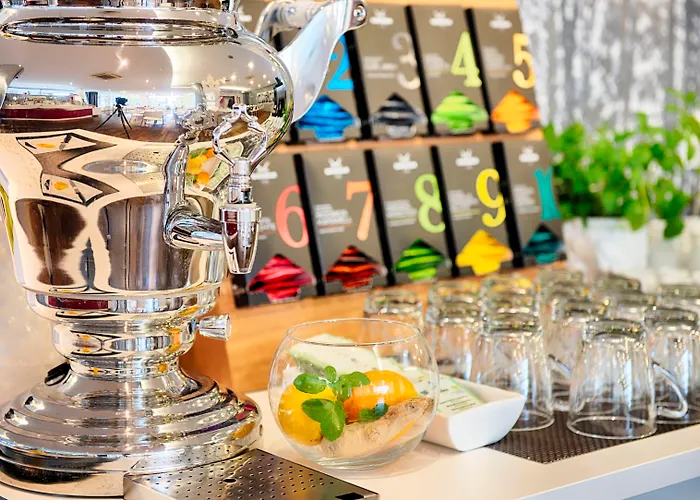 Garner - Checkpoint Charlie By Ihg