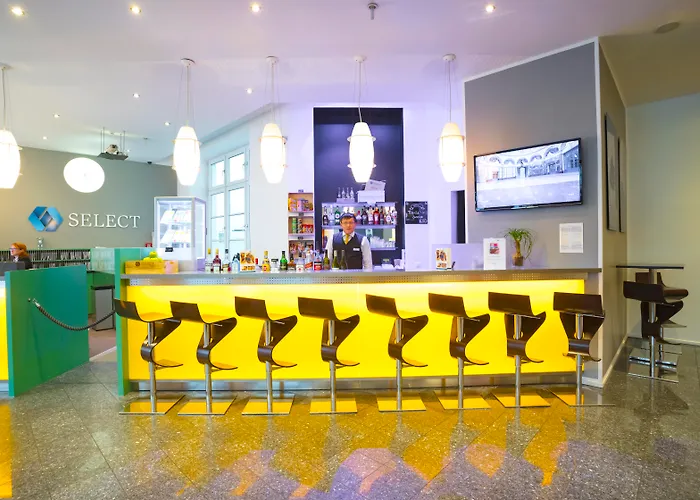 Garner - Checkpoint Charlie By Ihg 4*