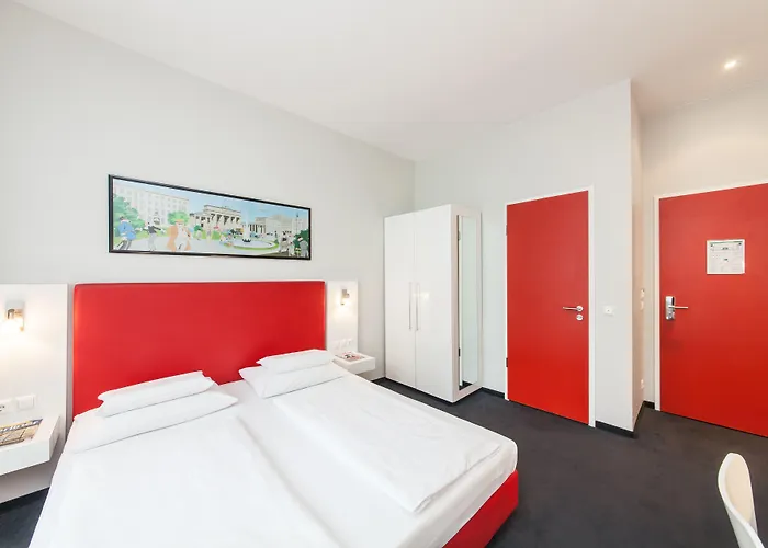 Garner - Checkpoint Charlie By Ihg Hotell