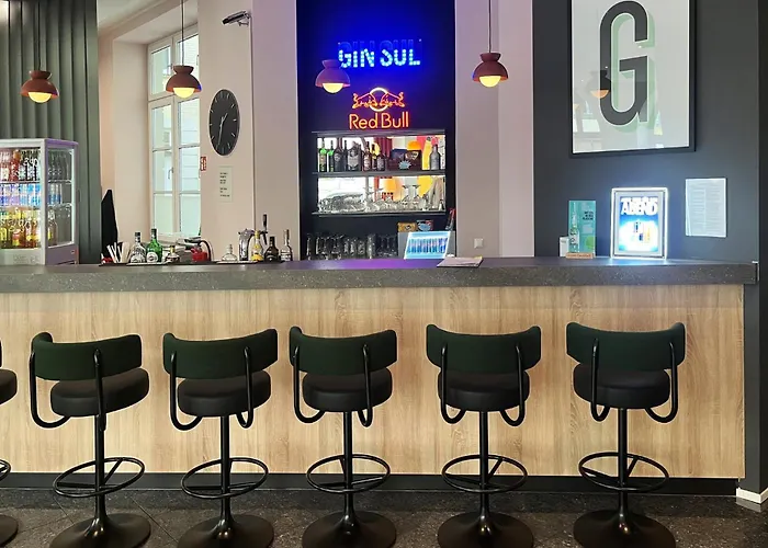 Garner - Checkpoint Charlie By Ihg Berlin