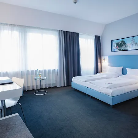 Garner - Checkpoint Charlie By Ihg 4* Berlín