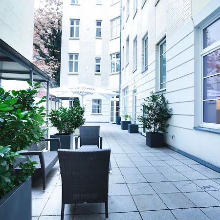 Garner - Checkpoint Charlie By Ihg Hotel 4*