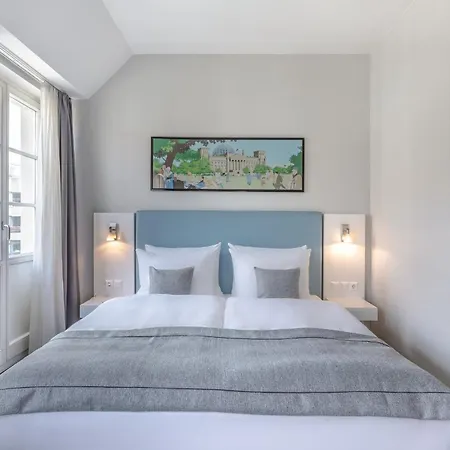 Garner - Checkpoint Charlie By Ihg Hotell 4*