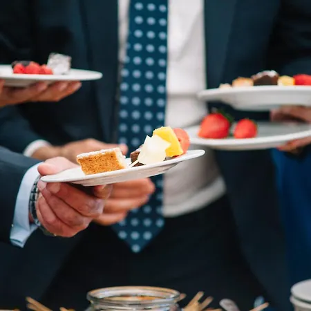 Garner - Checkpoint Charlie By Ihg Berlin