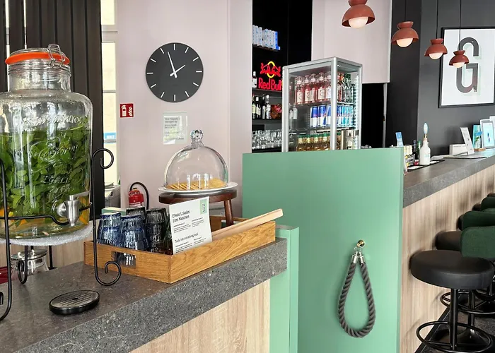 Garner - Checkpoint Charlie By Ihg 4*